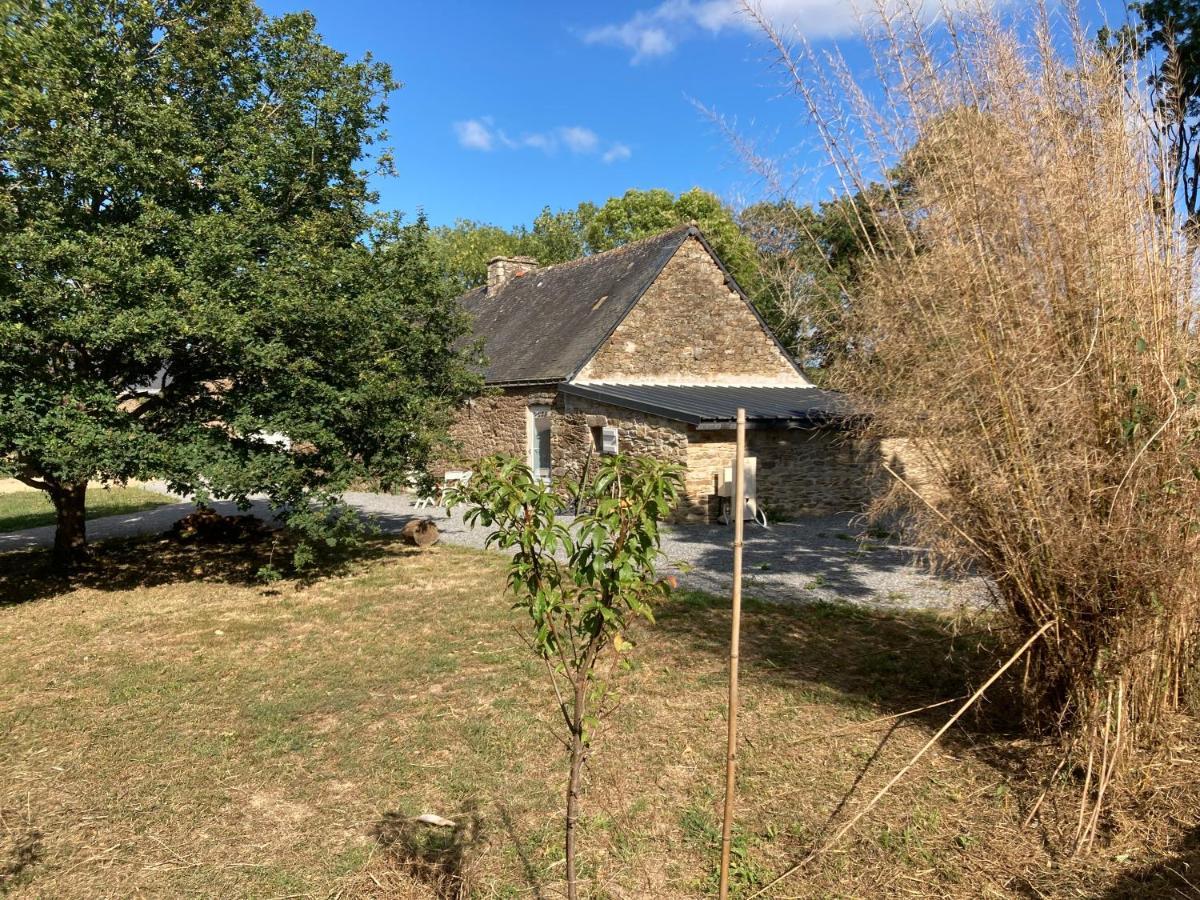 Jolie Metairie D'Une Seigneurie Bretonne. Peaule Luaran gambar